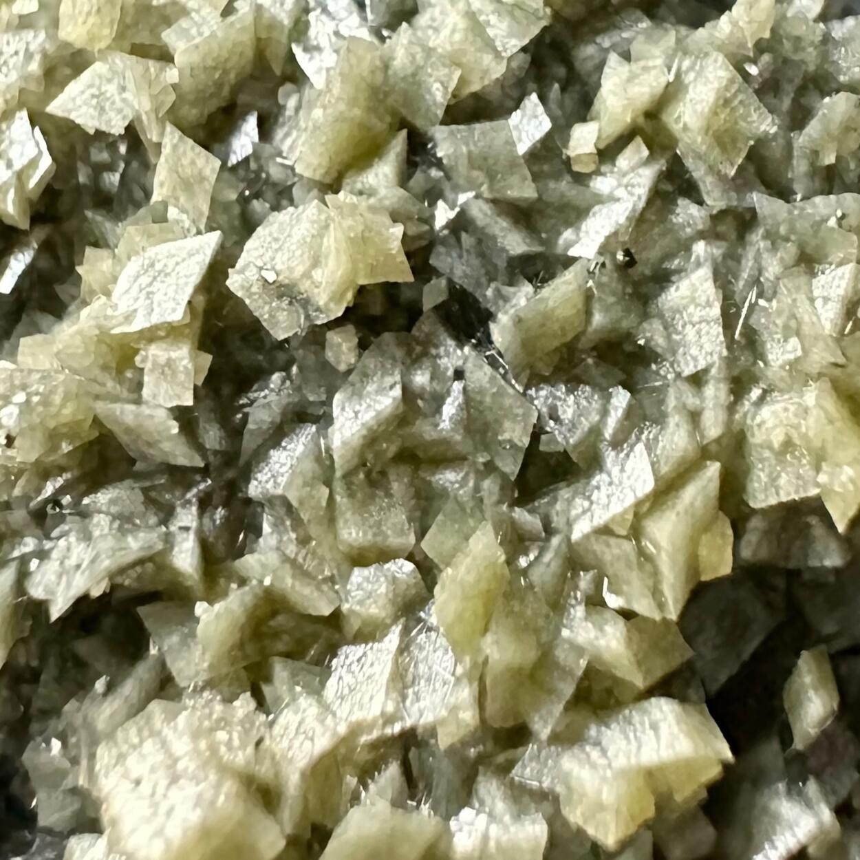 Siderite Psm Calcite With Boulangerite Inclusions