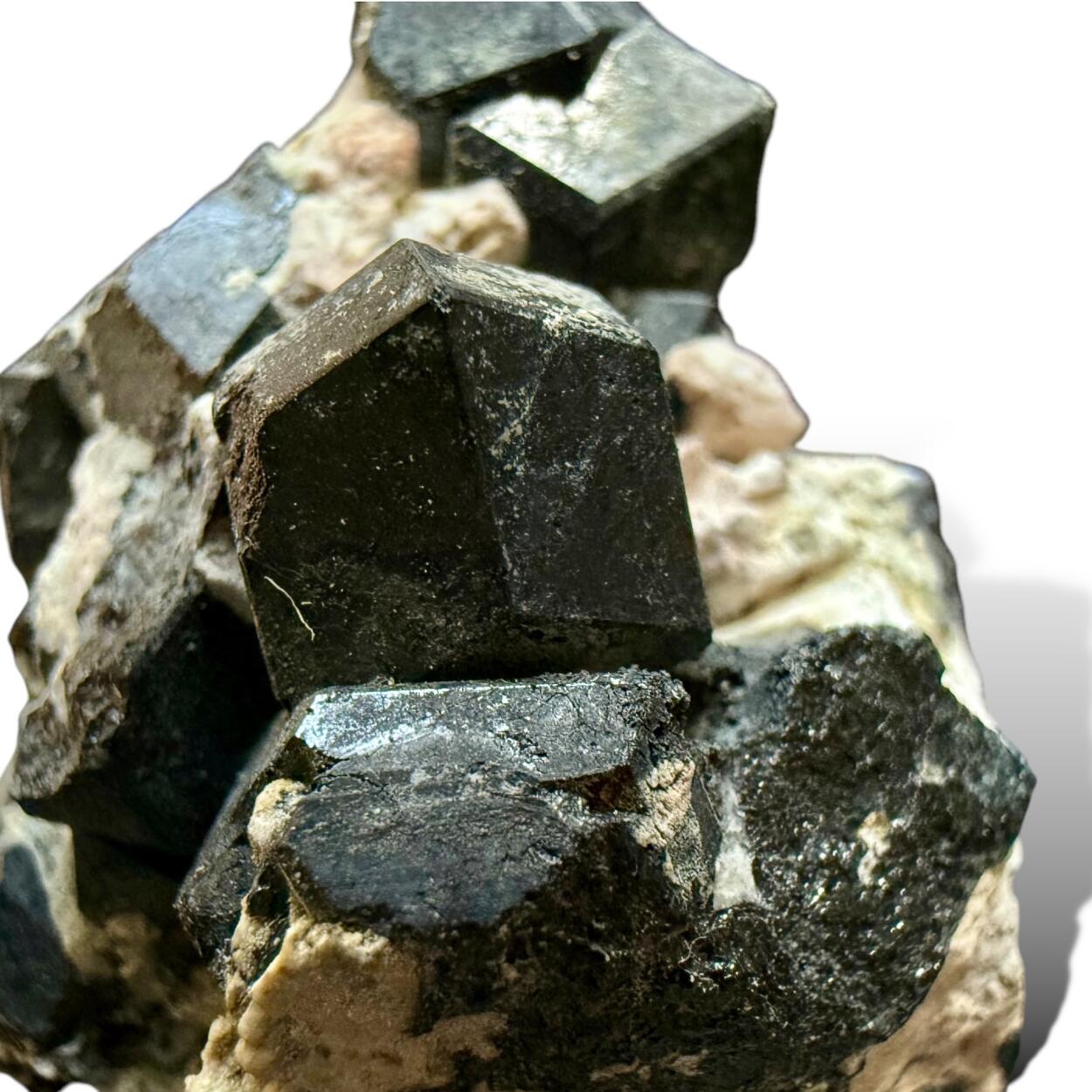 Schorlomite