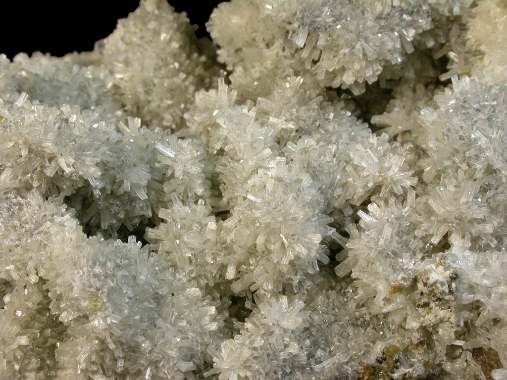 Natrolite Siderite & Zircon