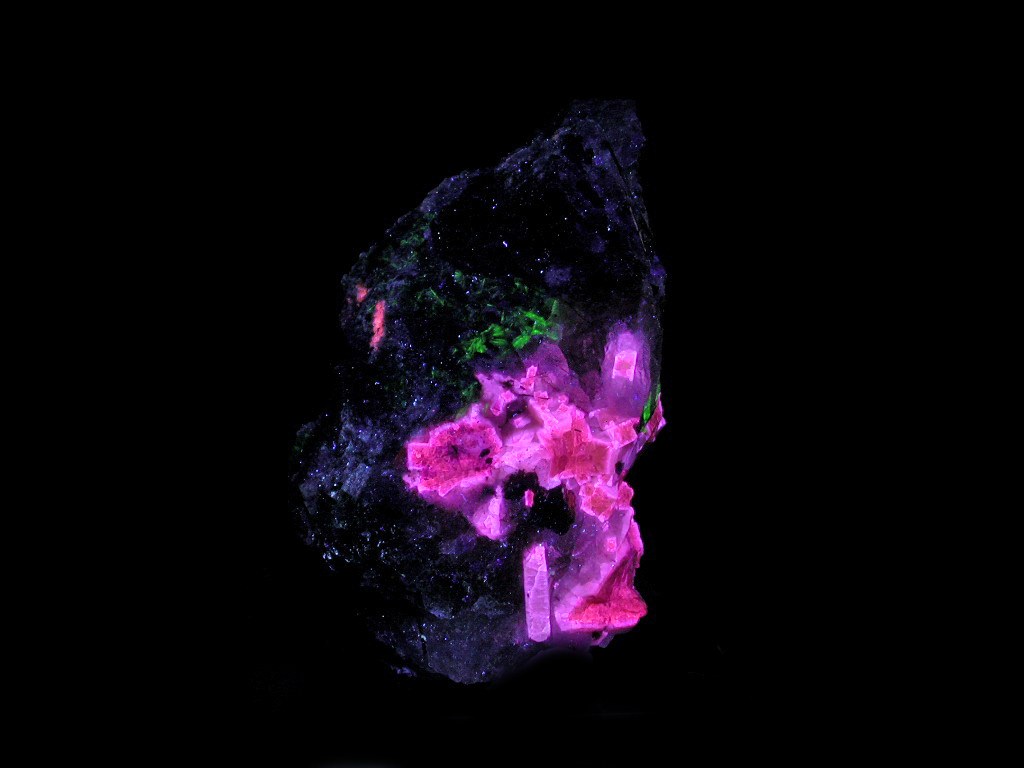 Leucophanite Sphalerite Ancylite-(Ce) & Kupletskite