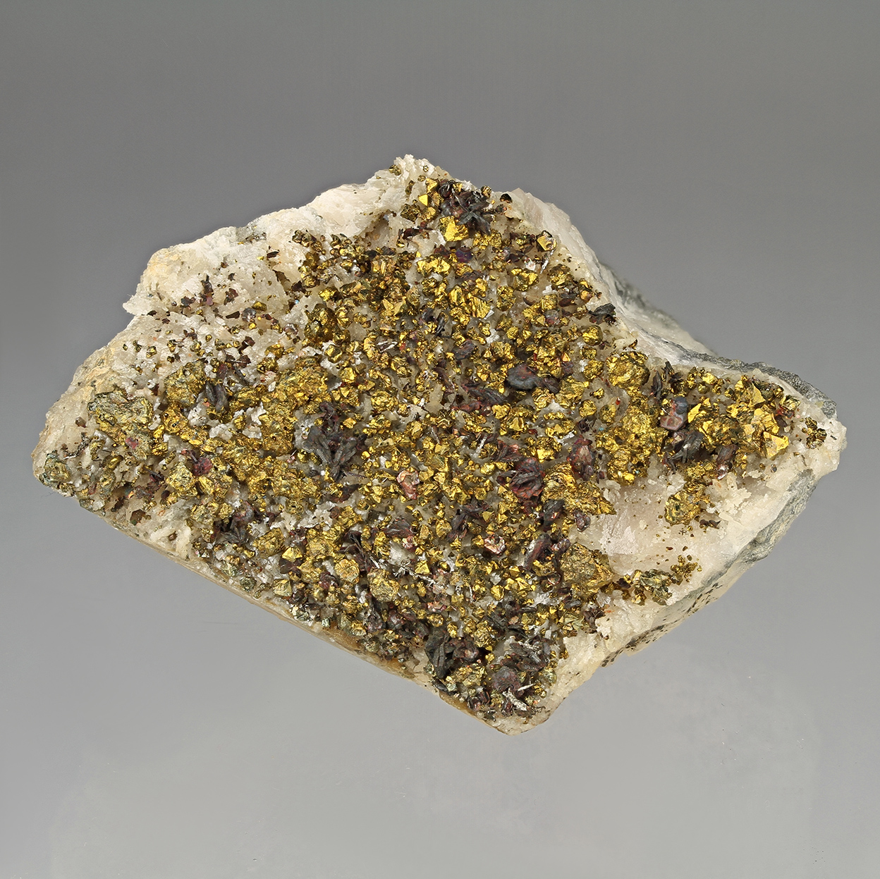 Cubanite Chalcopyrite & Pyrrhotite