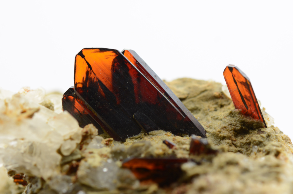 Brookite With Quartz