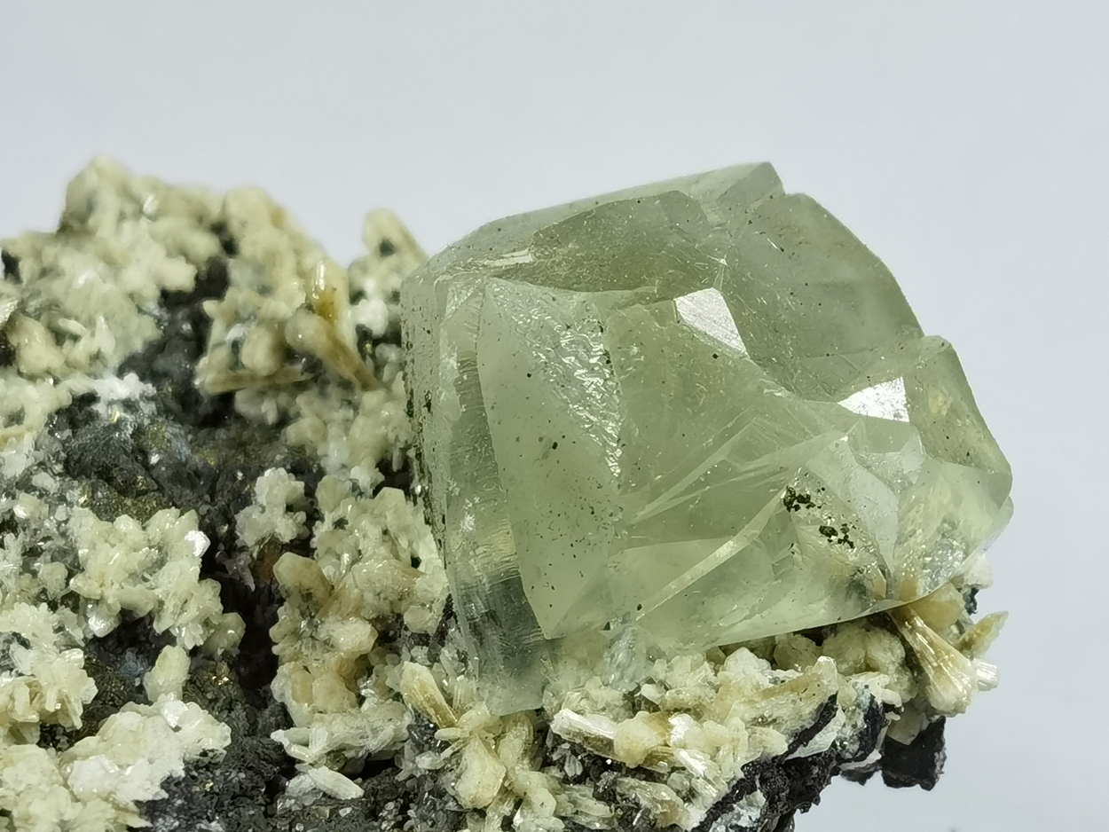 Calcite & Stellerite