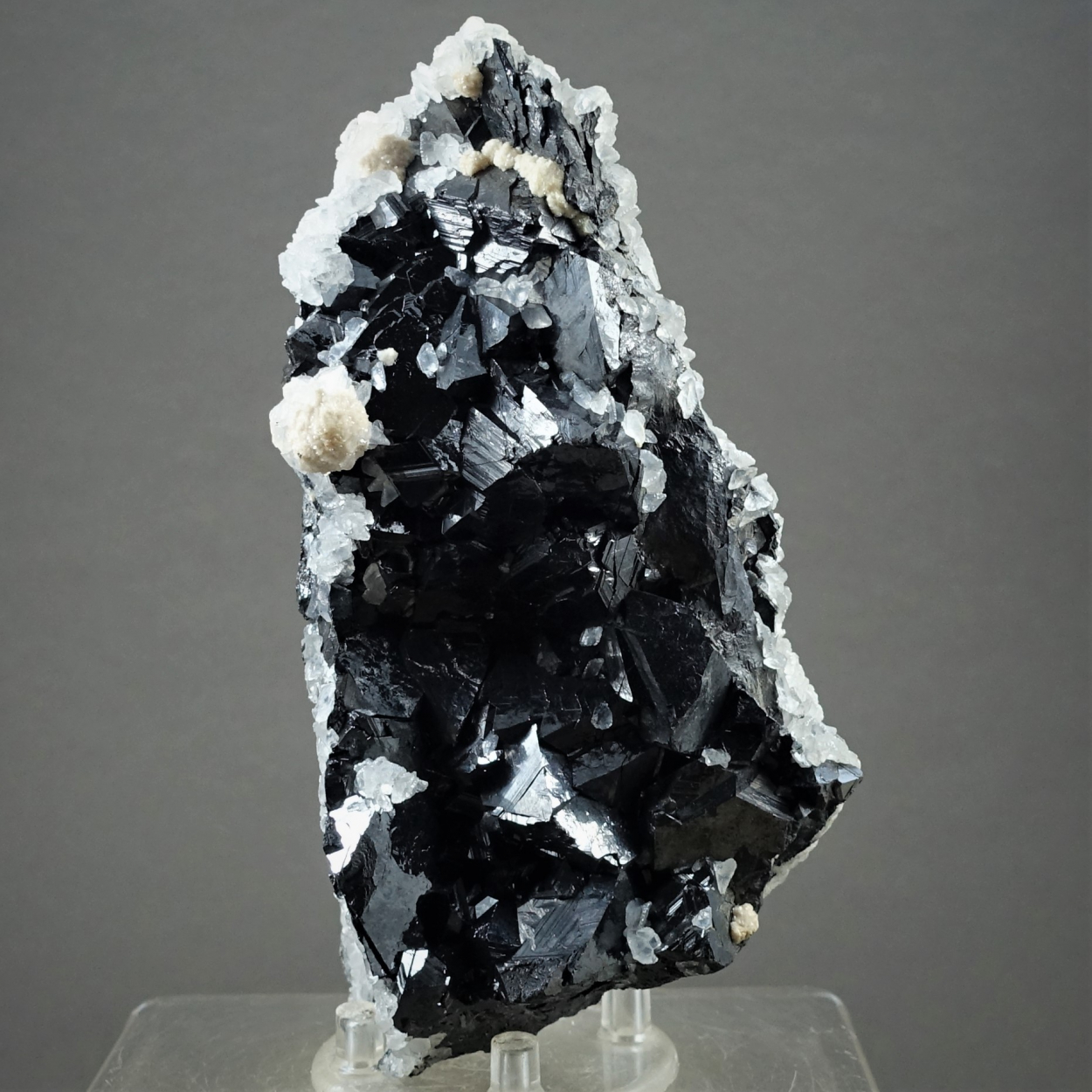 Sphalerite & Rhodochrosite & Calcite