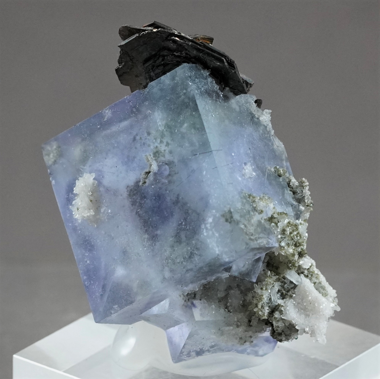 Fluorite Pyrrhotite Rhodochrosite & Quartz