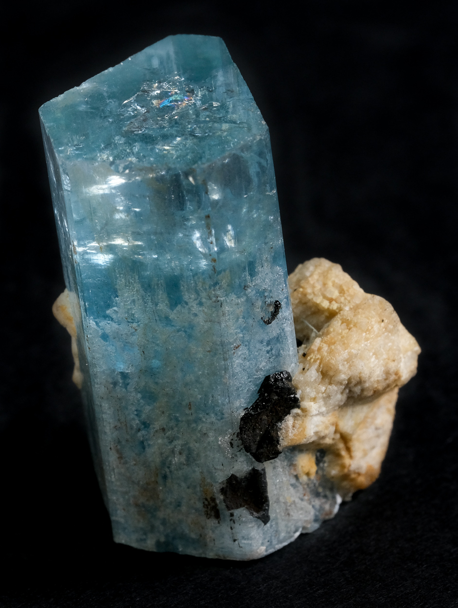 Beryl Var Aquamarine