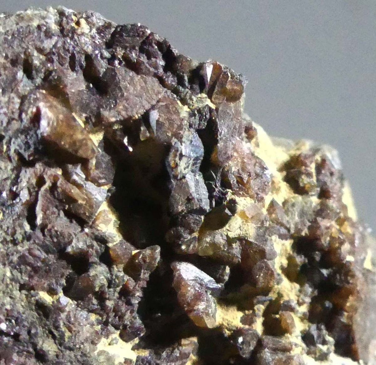 Kryzhanovskite & Xanthoxenite