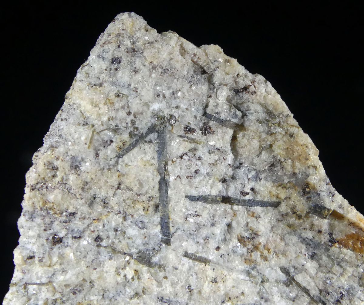 Prismatine