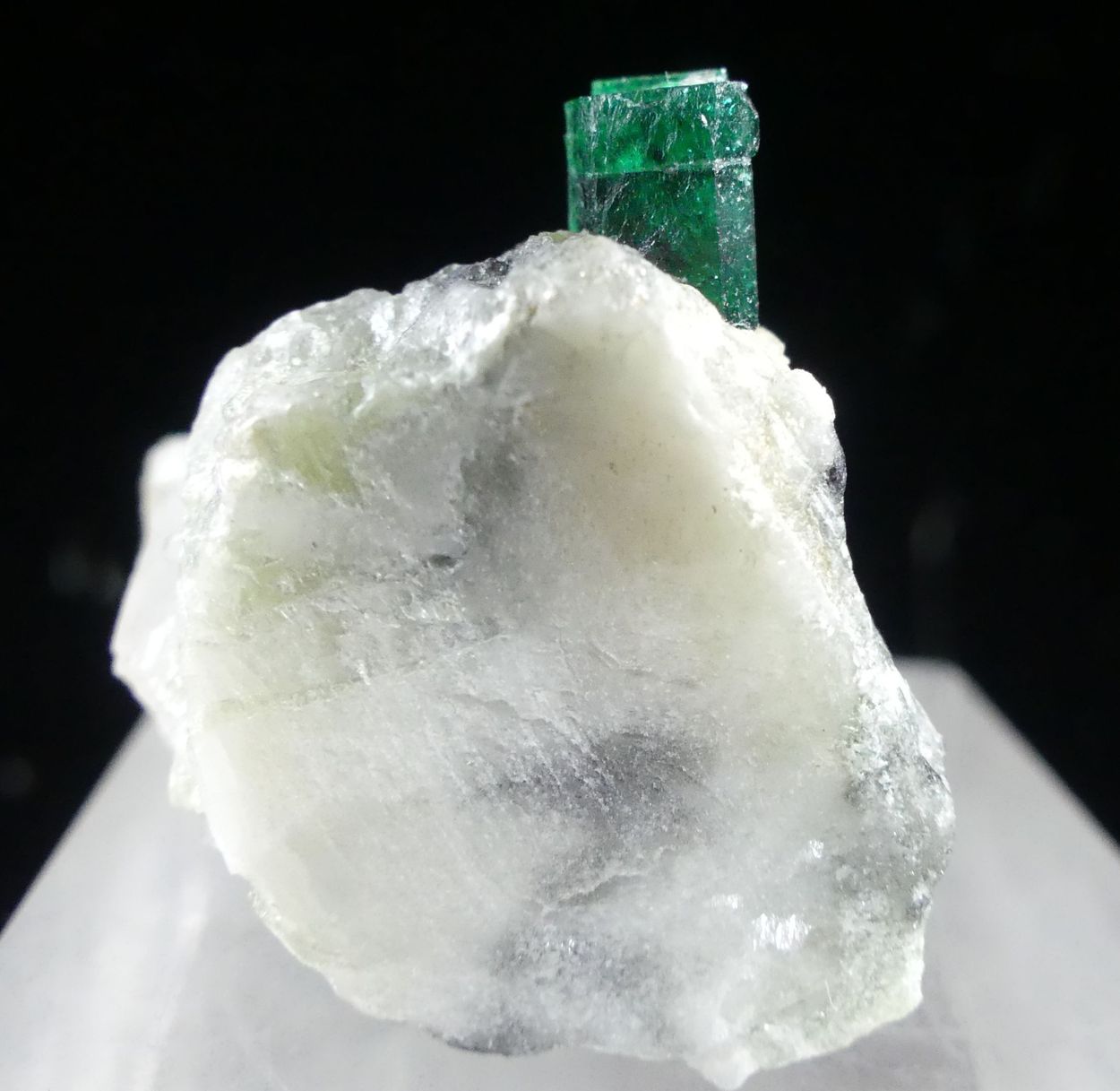 Emerald On Calcite