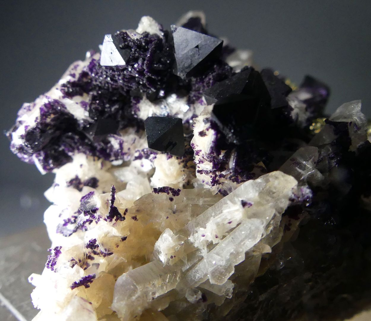 Fluorite & Chalcopyrite On Quartz