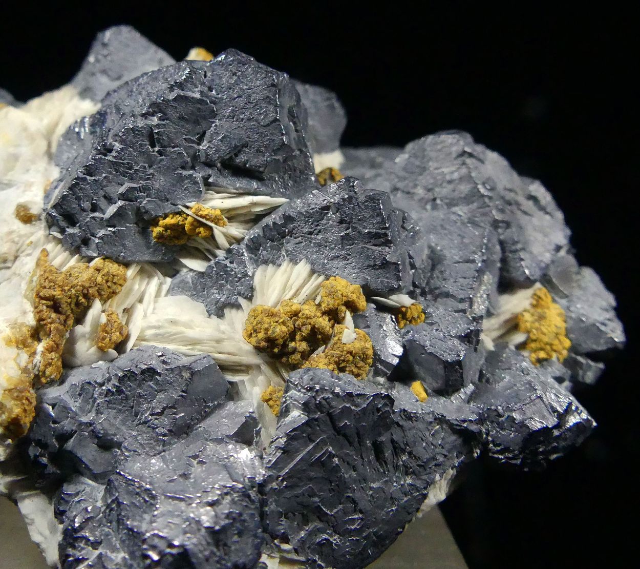 Galena On Baryte With Sphalerite