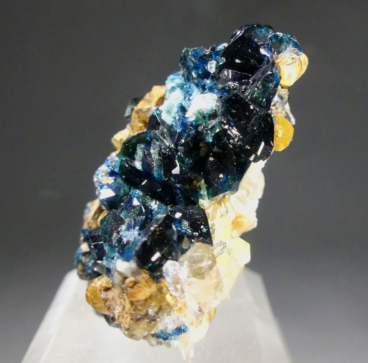 Lazulite Siderite & Quartz