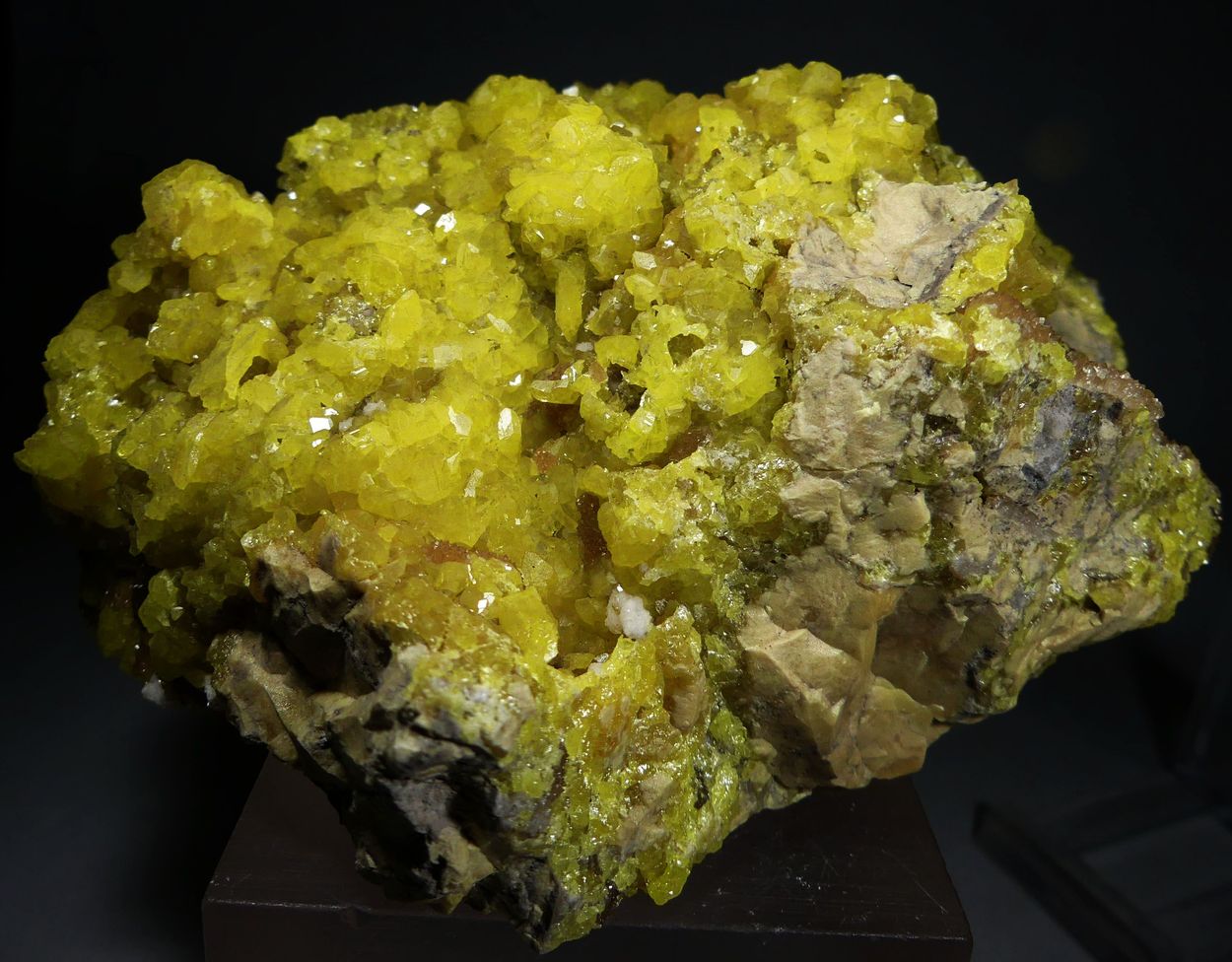 Native Sulphur