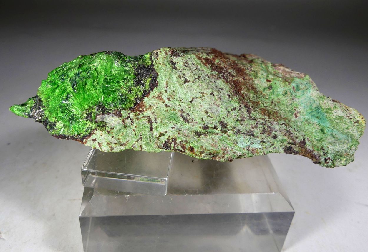 Cuprosklodowskite