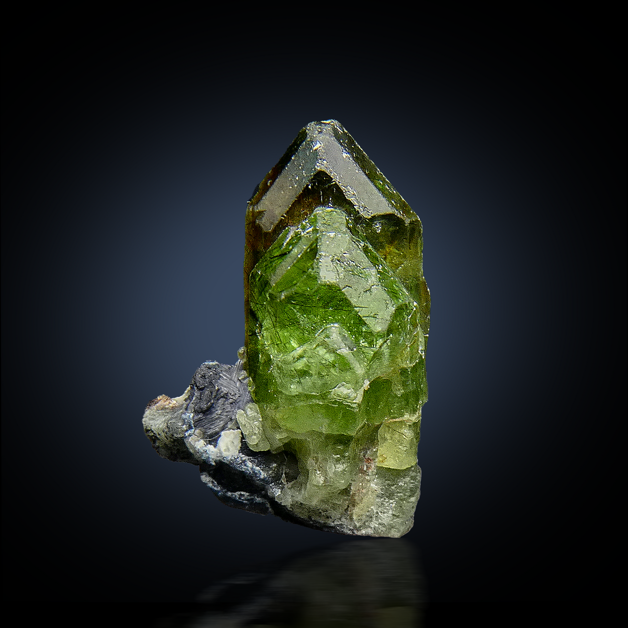 Peridot With Magnetite