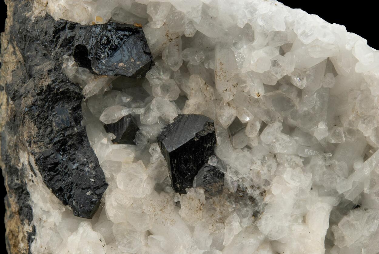 Ilvaite With Quartz