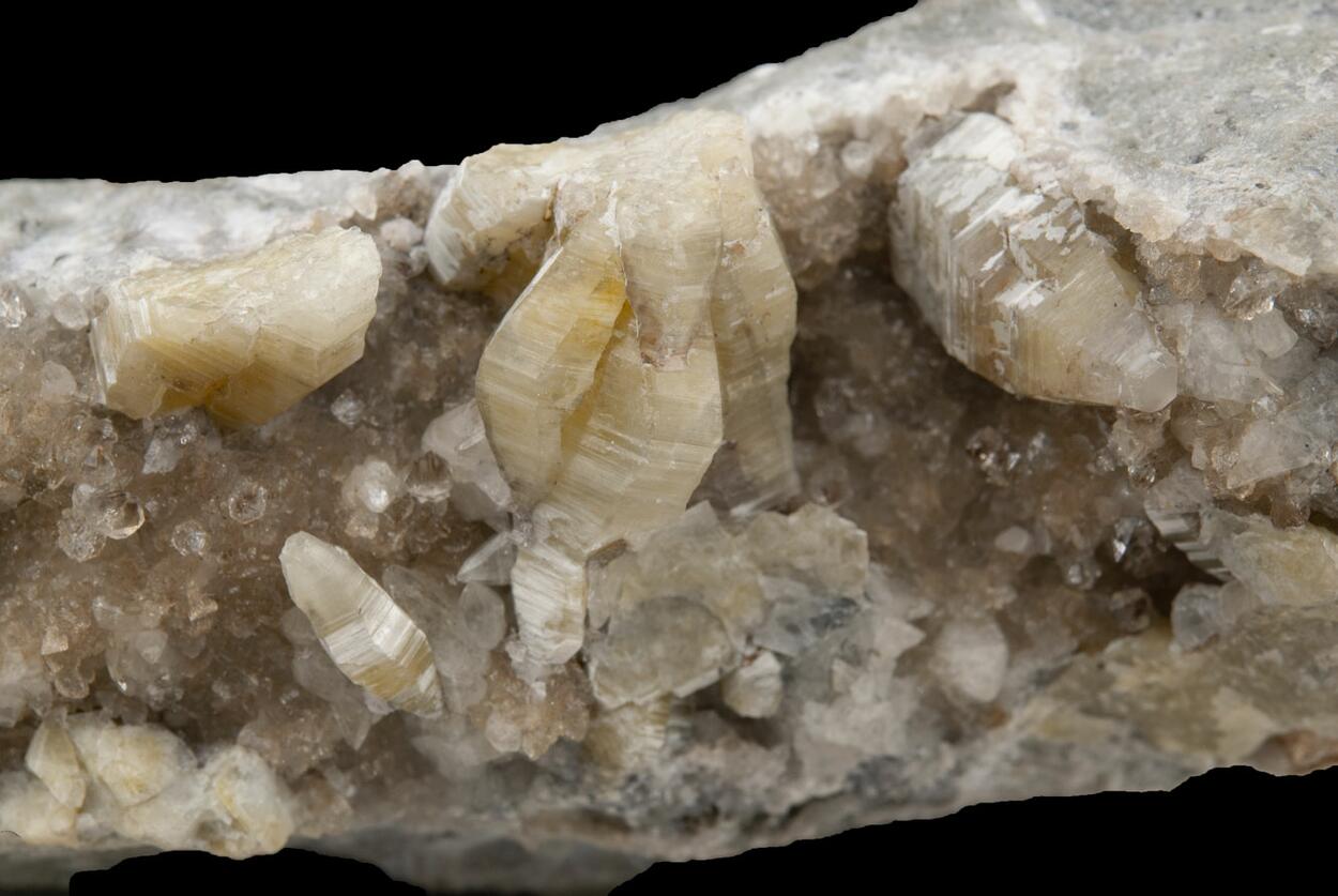 Weloganite