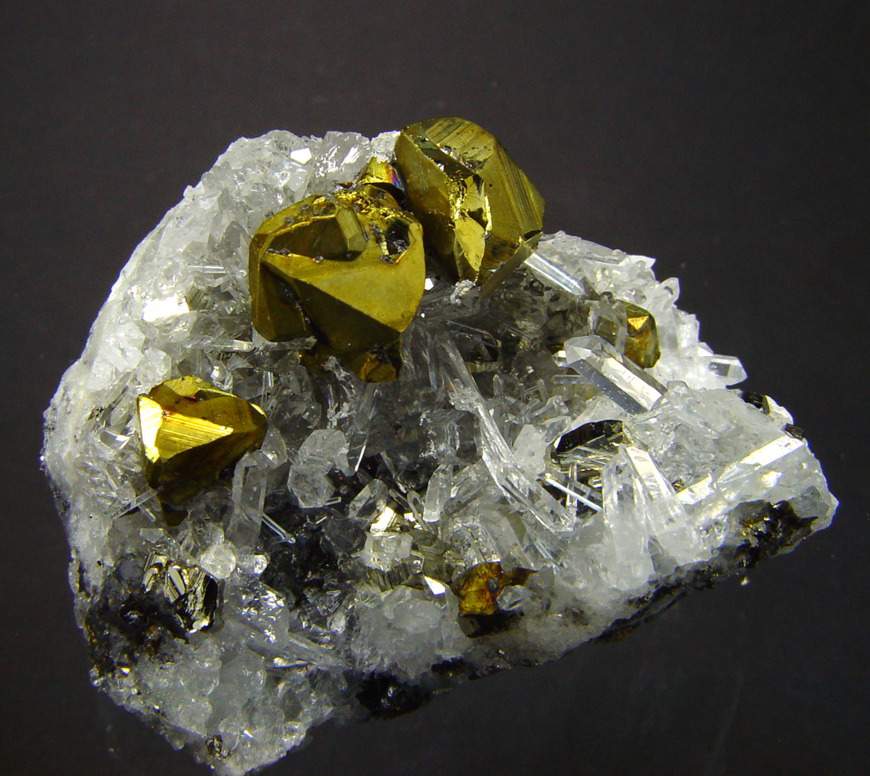 Chalcopyrite & Quartz