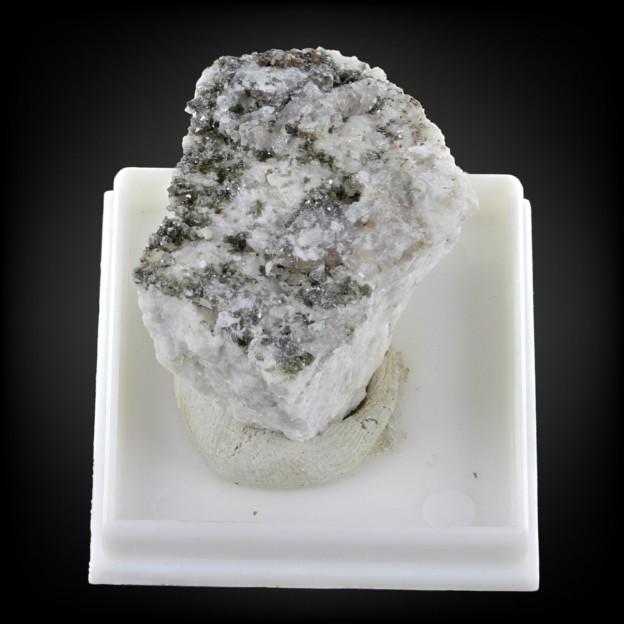 Synchisite With Titanite