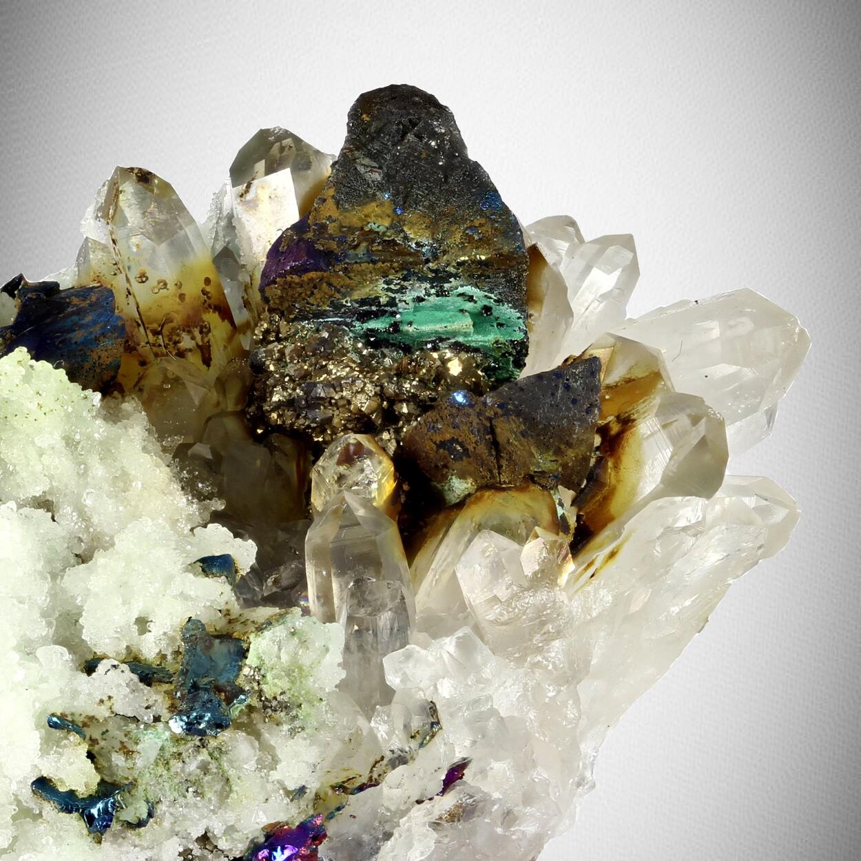 Chalcopyrite With Quartz