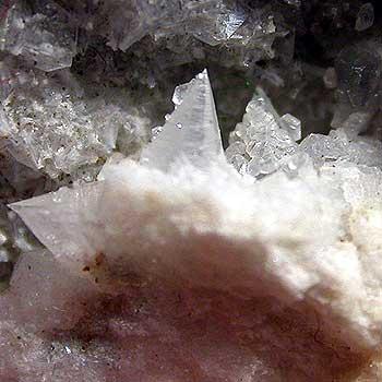 Alstonite