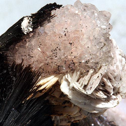 Baryte Goethite & Quartz