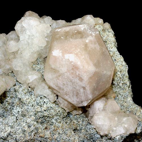 Calcite & Analcime