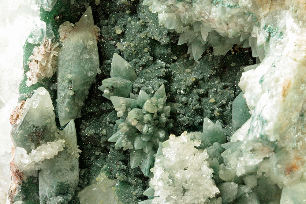 Calcite With Celadonite