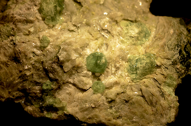 Demantoid