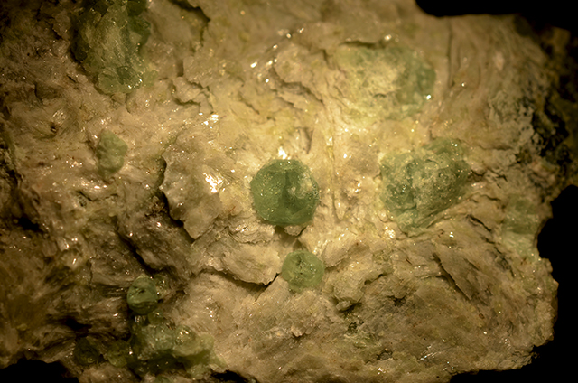 Demantoid