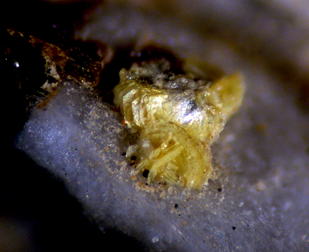 Peprossiite-(Ce)
