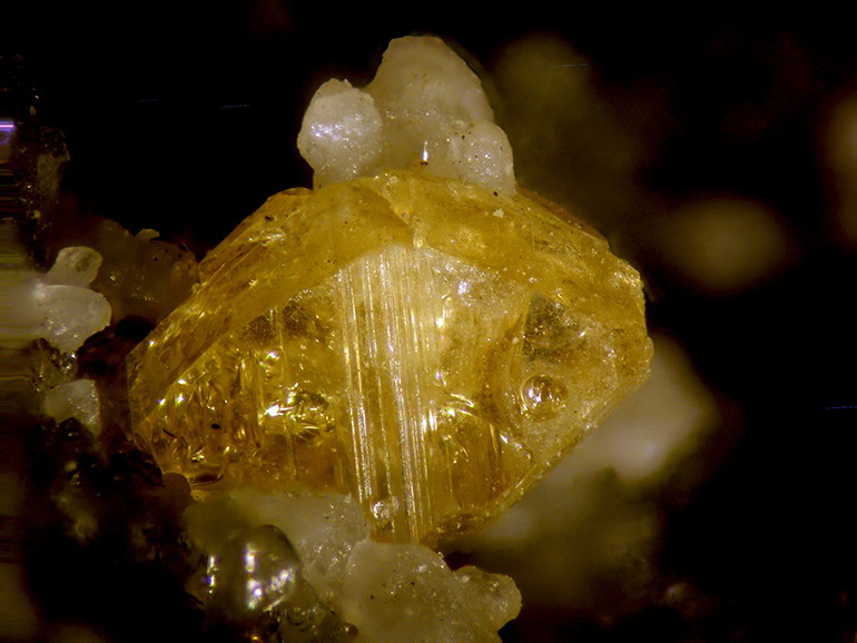 Humite & Spinel