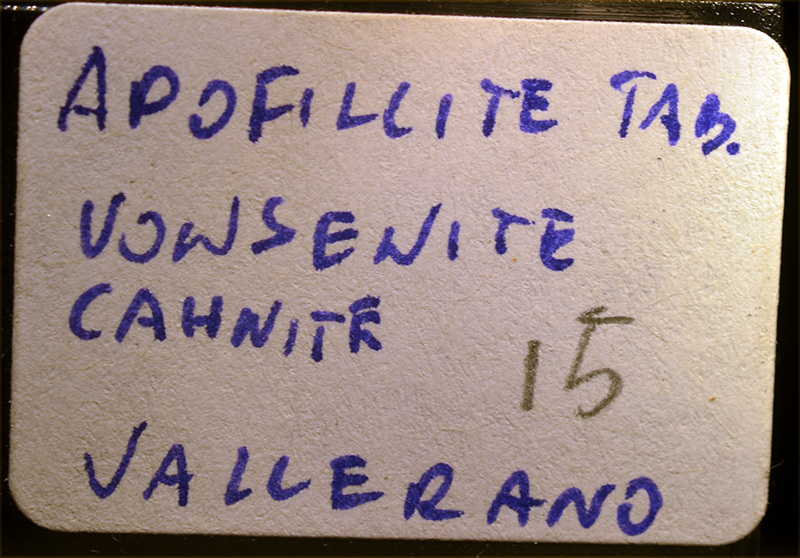 Apophyllite Vonsenite & Cahnite