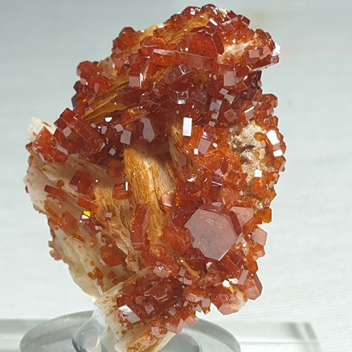 Baryte & Vanadinite