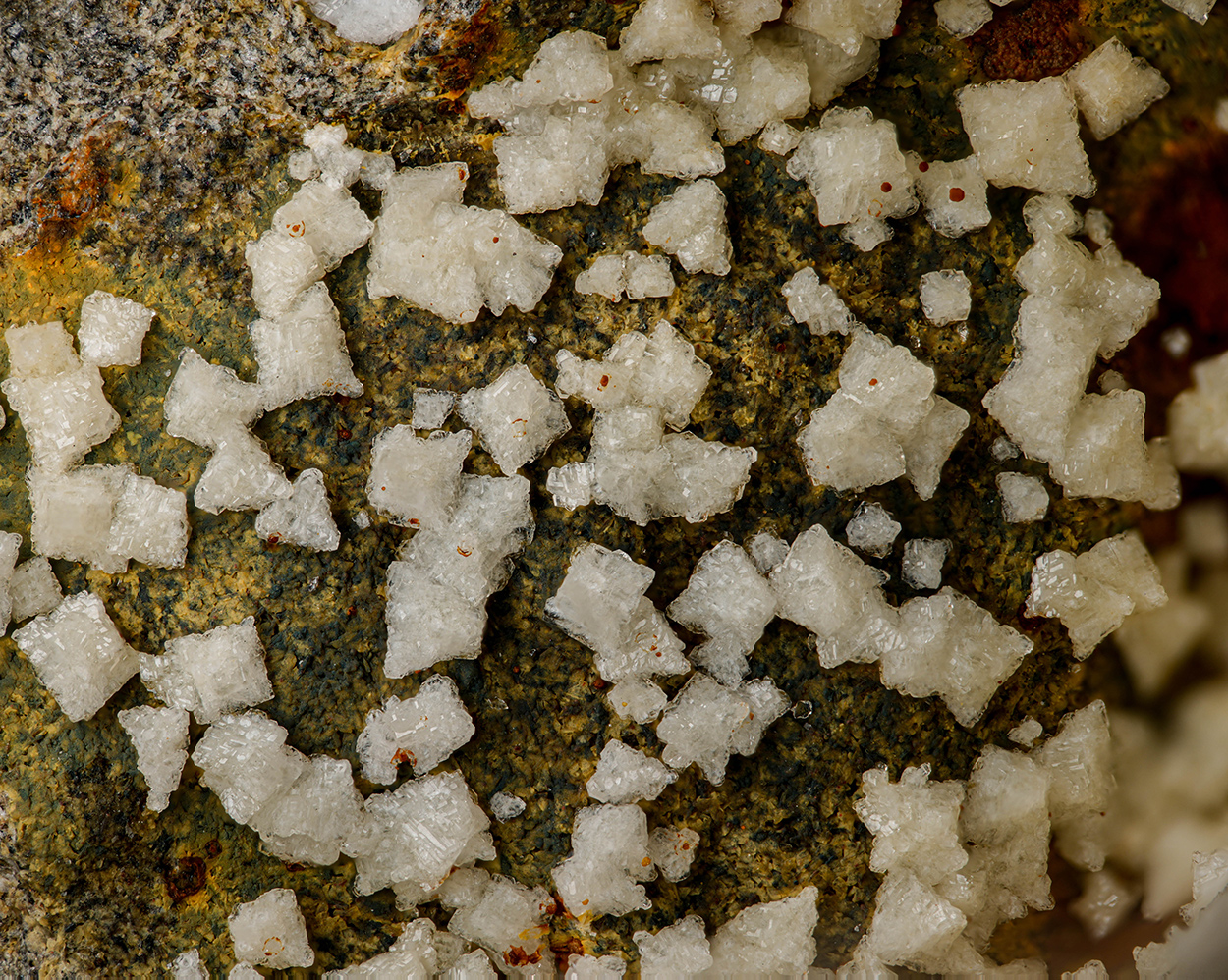 Phillipsite-Ca