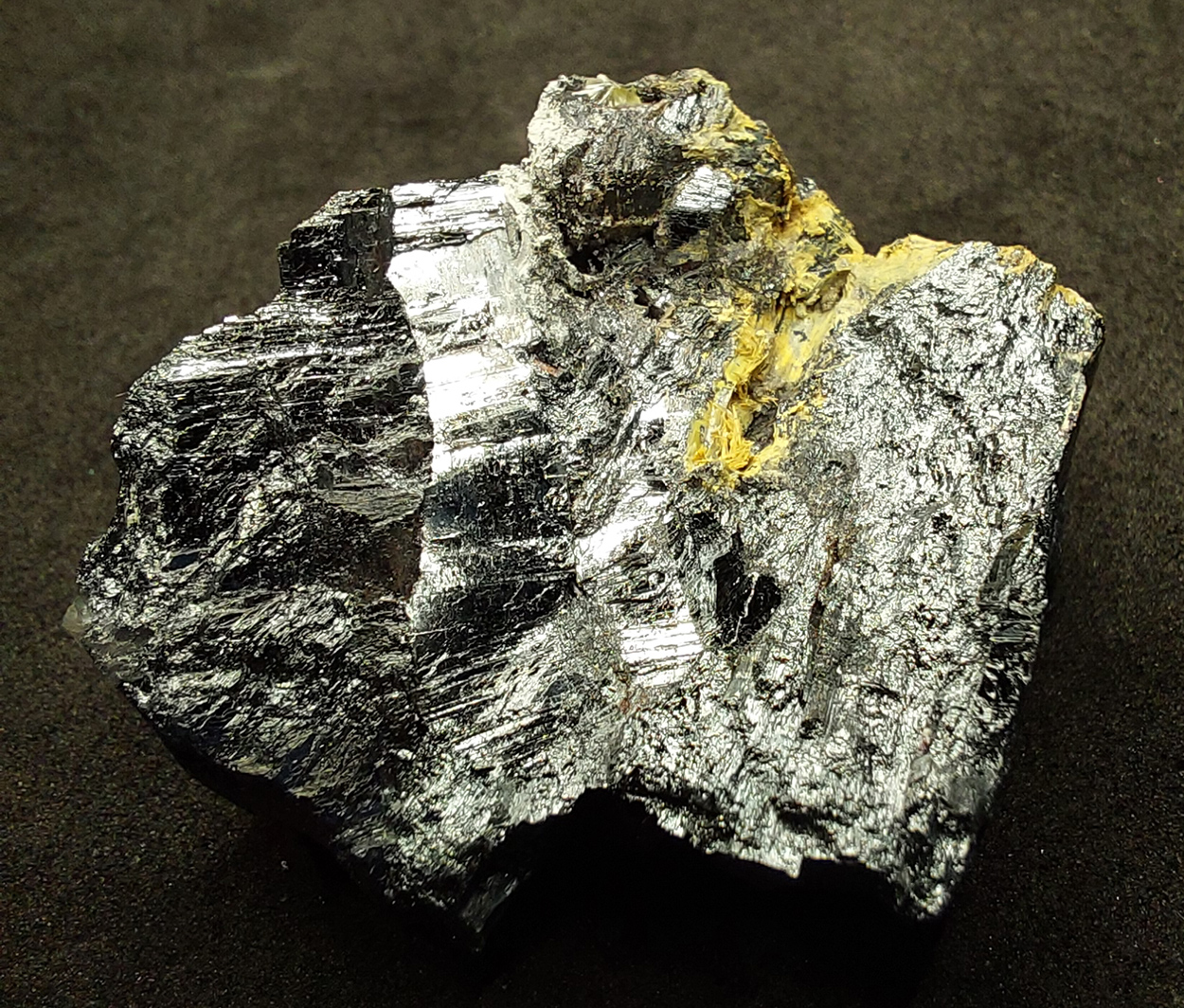 Valentinite Sénarmontite & Coquandite