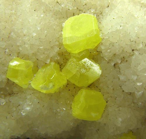 Native Sulphur & Calcite