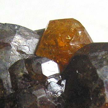 Vesuvianite & Grossular