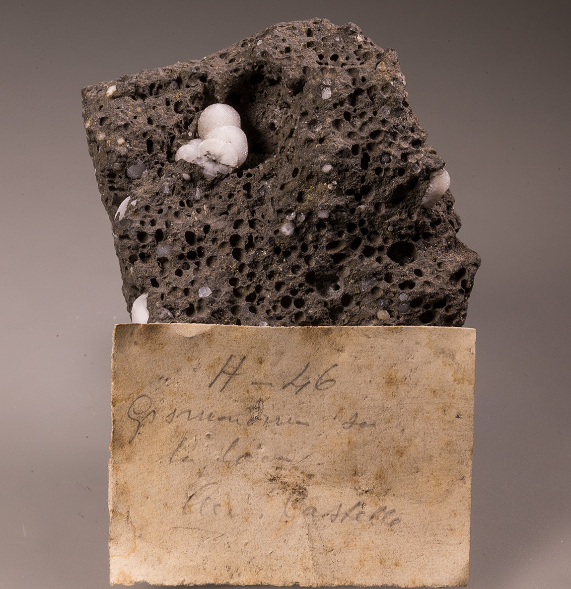 Phillipsite Na