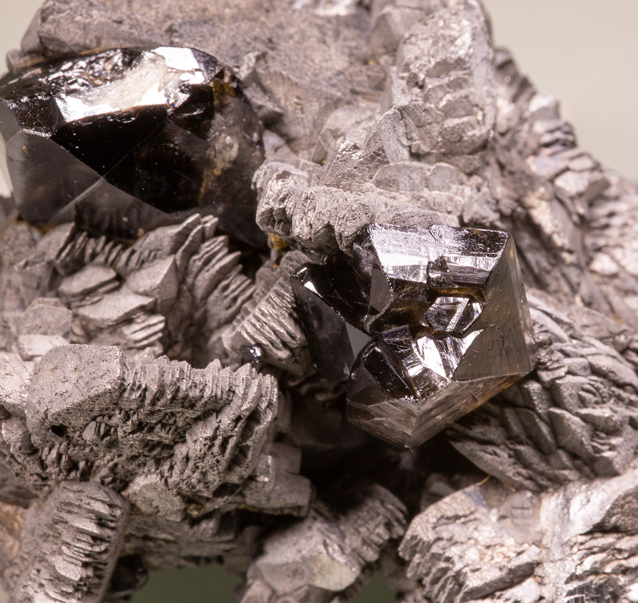 Cassiterite & Arsenopyrite