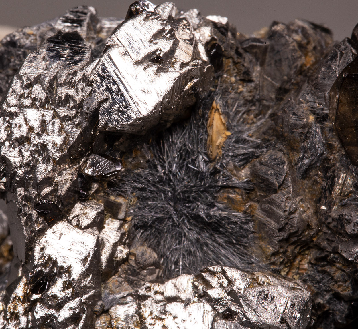 Cassiterite Arsenopyrite Jamesonite & Siderite