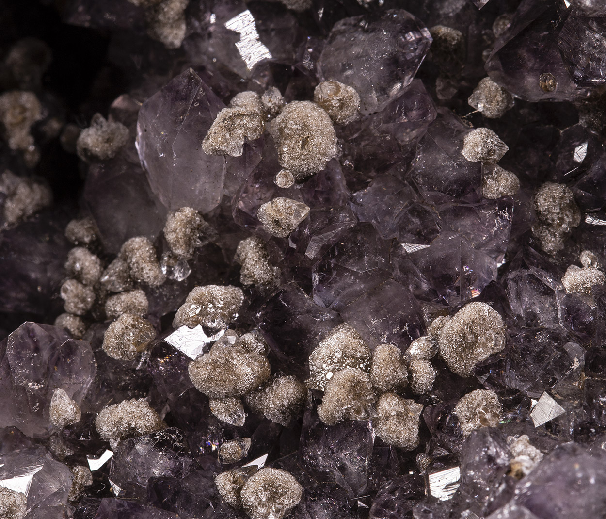 Chalcedony Quartz & Calcite