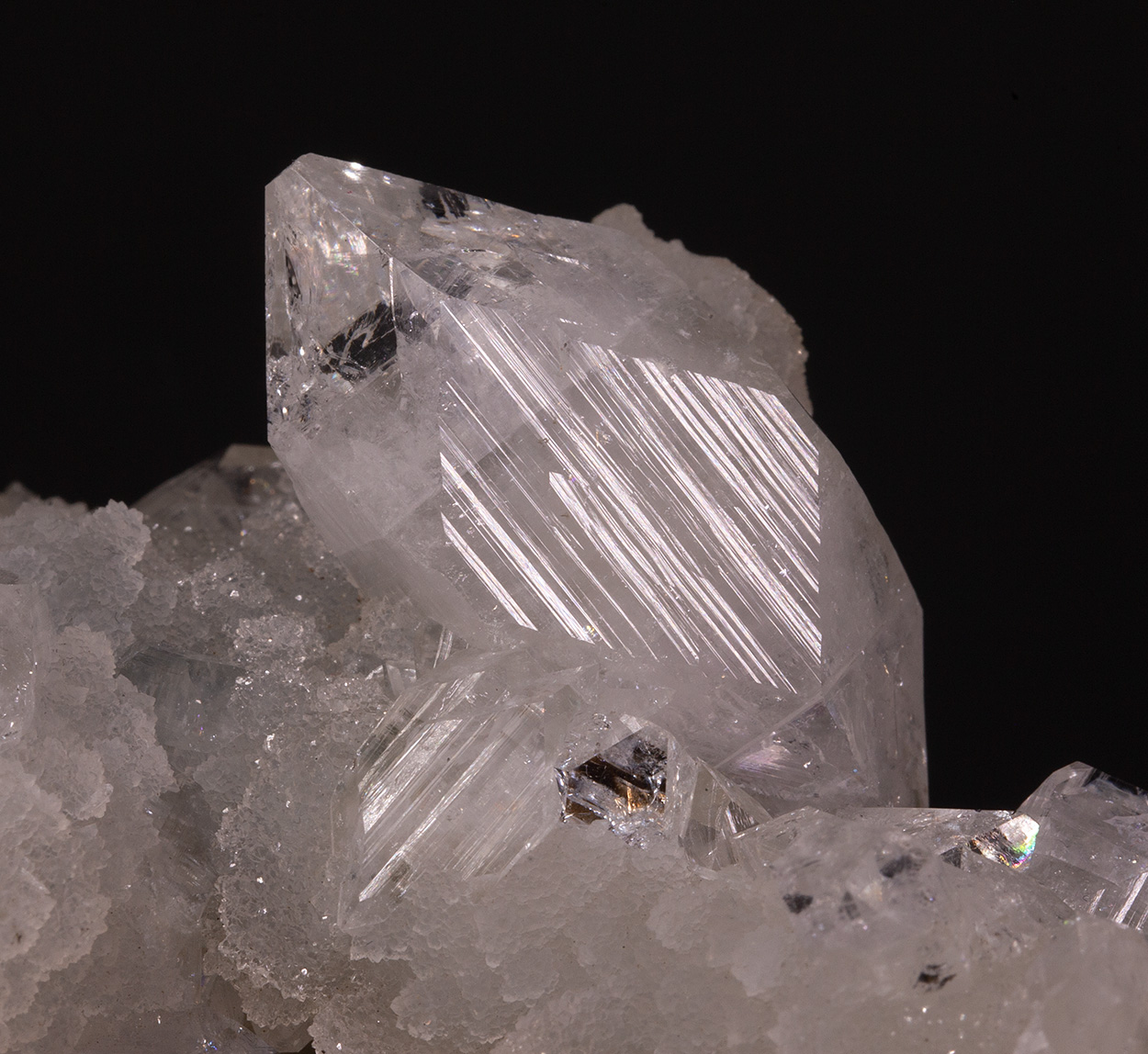 Fluorapophyllite-(K)