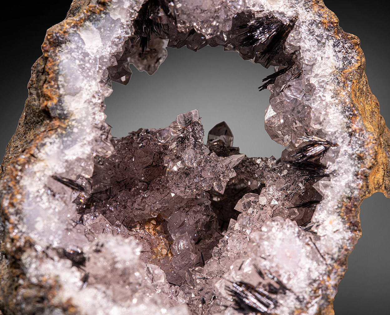 Quartz & Goethite