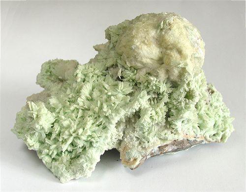 Apatite Psm Tarbuttite With Hemimorphite