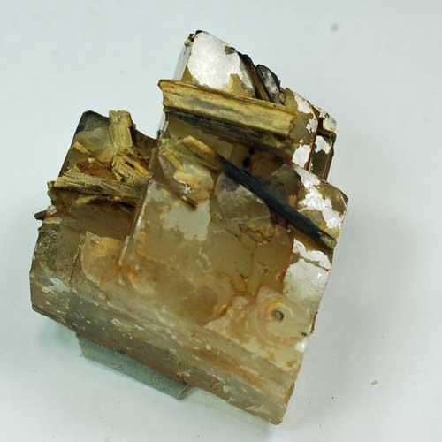 Stibiconite On Baryte