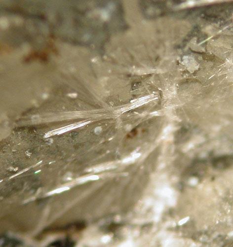 Adamsite-(Y) & Fluorthalénite-(Y) & Allanite-(Y)