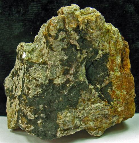 Pyrolusite & Cyrilovite