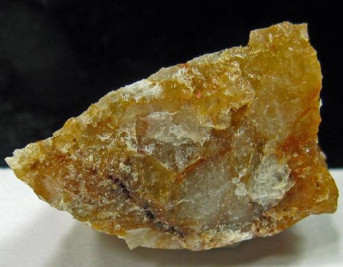 Tsumoite