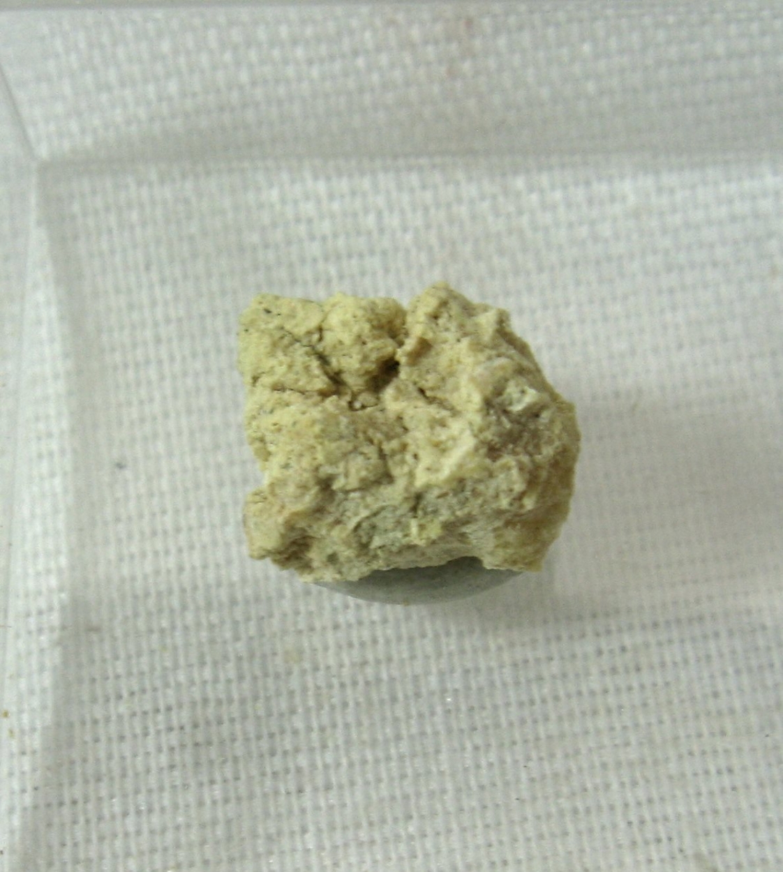 Aluminocopiapite